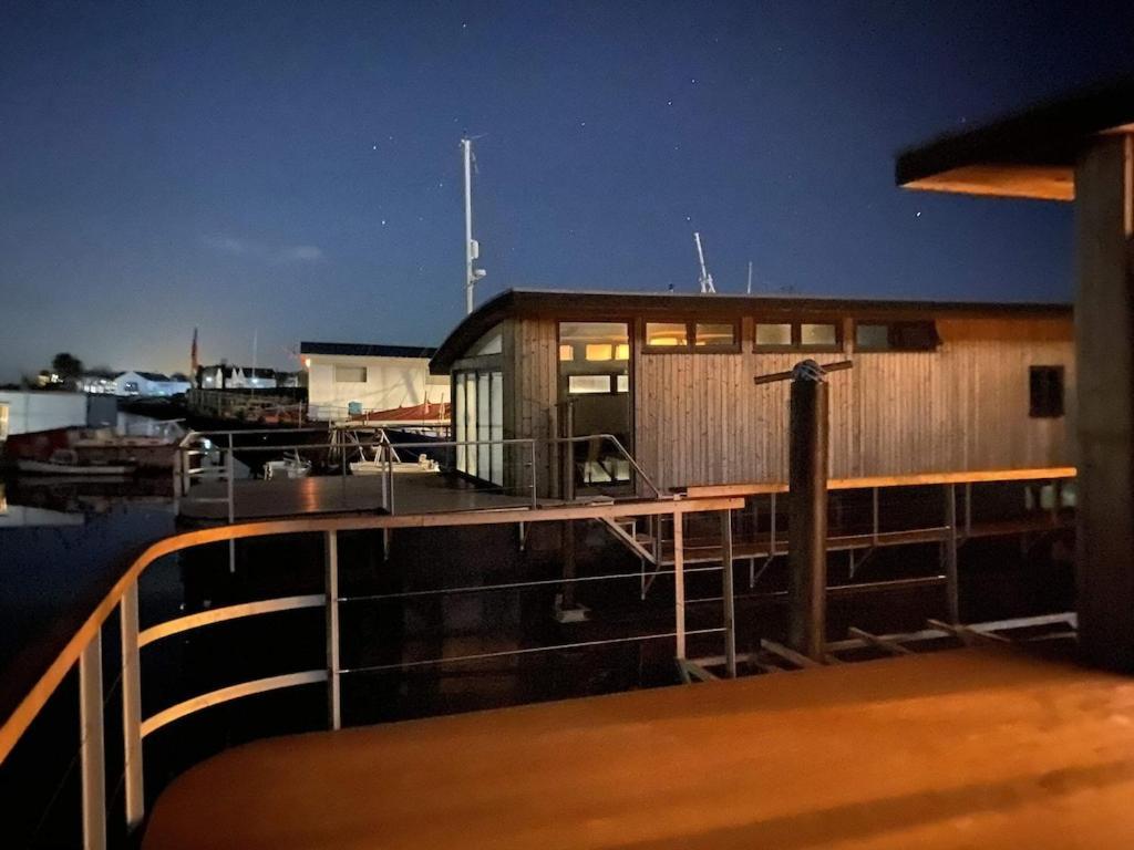 Houseboat Eleuthera Bembridge Exterior foto